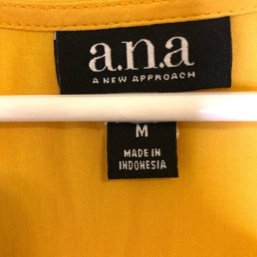 2/$15  a.n.a. - Mustard Criss Cross Sleeveless Blouse Top - Picture 5 of 7